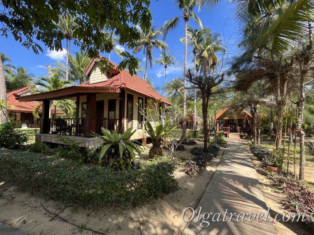 лучшие отели Ко Ланта Sayang Beach Resort Koh Lanta